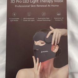 JVKOOL LED Light Therapy Mask.