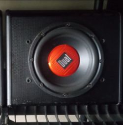 Amplified speaker for truck or SUV