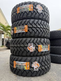 Set Cosmo LT 35x12.50 R22