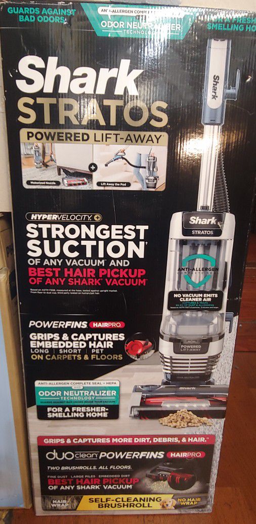 Shark Stratos Powered Lift Away Duo Clean Vacuum