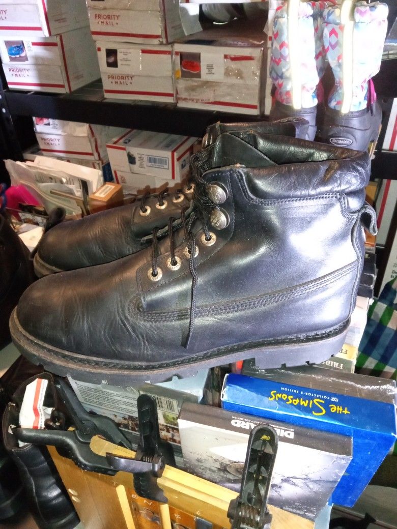 MENS  HARLEY DAVIDSON BOOTS SIZE 11