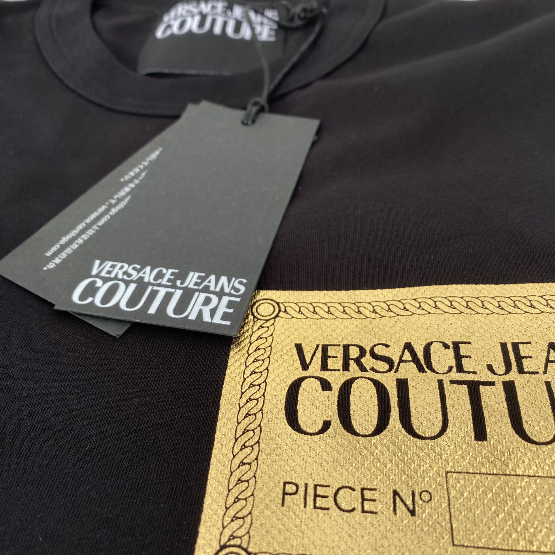 VERSACE JEANS COUTURE T-SHIRT, BRAND NEW for Sale in Yonkers, NY