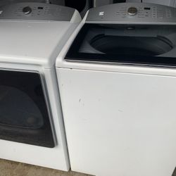 XL Capacity Washer And Electric Dryer 