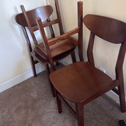 4 Chairs
