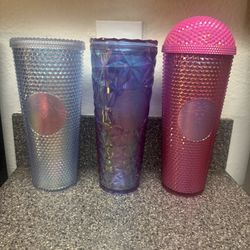 Starbucks Cups 