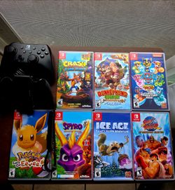 7 Nintendo Switch Games / Extra Controller/ 2 Attachments