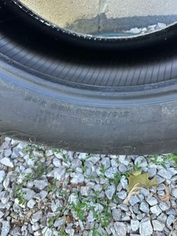 2 Bridgestone 275/60/R20