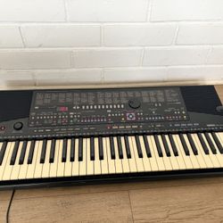 Yamaha PSR-510 61-Key MIDI Portable Keyboard Synthesizer - Black /PLEASE READ