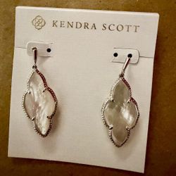 Kendra Scott Earrings - New With Tags