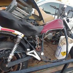 1983 Honda VF1100 Magna