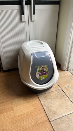 Cat litter box