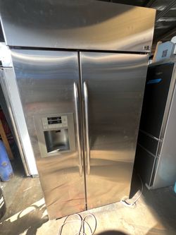 Ge profile side by side 42” refrigerator Stainless Steel