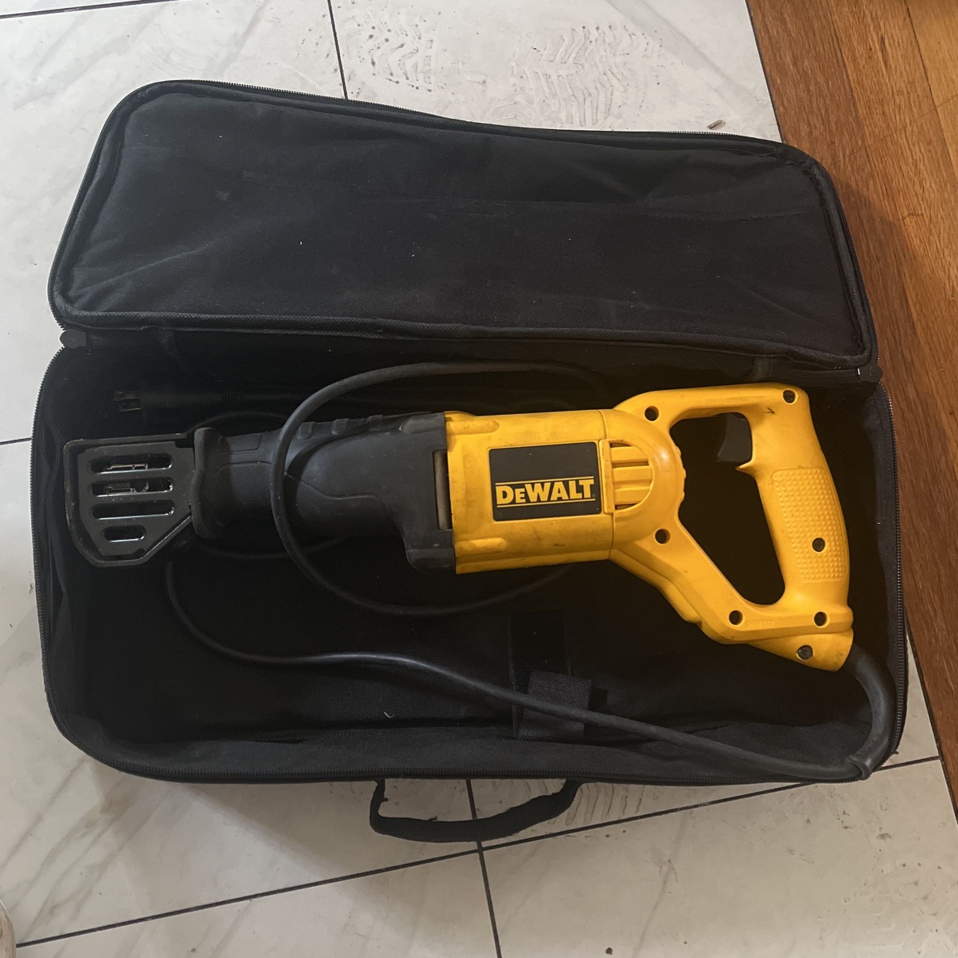 DeWalt Saw W/Blades