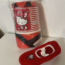Hello Kitty Slippers 7-9 And Throw Never Used 