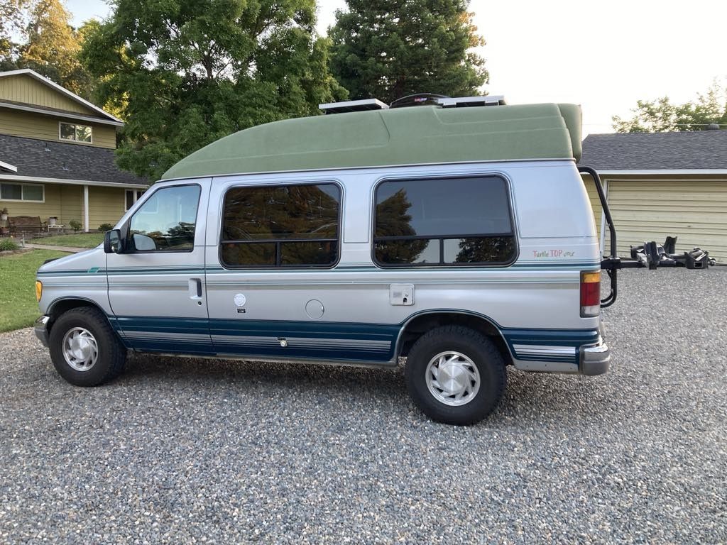 1995 Ford E-150