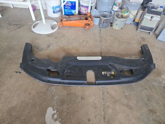 JEEP WAGONEER OEM UPPER CLOSEOUT PANEL