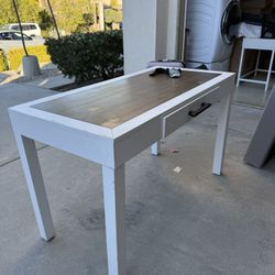 White Desk