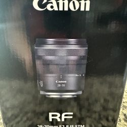 Canon RF 28-70mm F2.8 IS STM