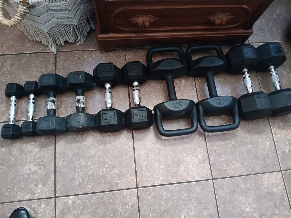 WEIGHTS / DUMBBELLS