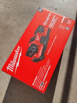 Milwaukee M18 super charger/ cool cycle...$199 PRECIO FIJO_FIRM PRICE