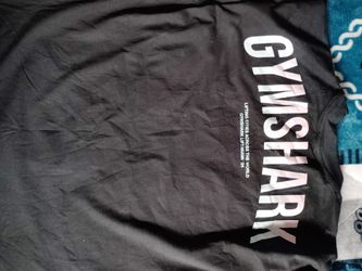 Chris Bumstead Signed - GYM SHARK LIFT Miami 24 T Shirt Size L
