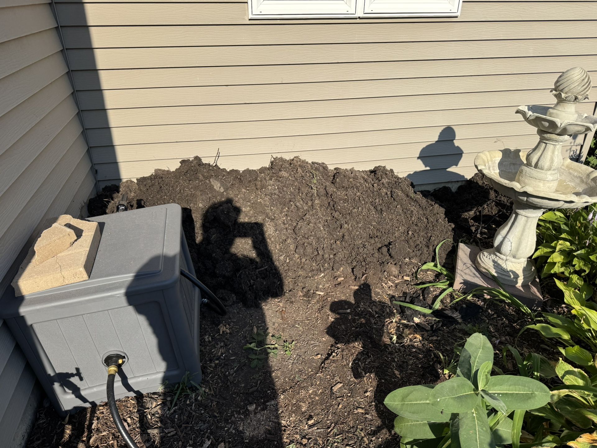 Free Dirt!! Good Soil!! Gratis!!