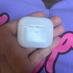 Brand New But I Just Got The New Beat Solo 4’s So 