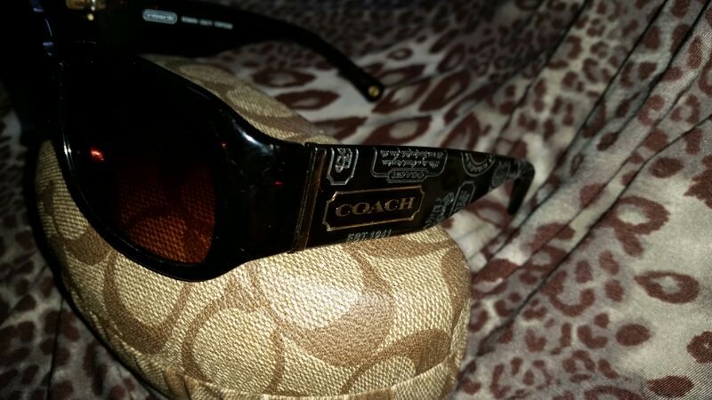 AUTHENTIC CHANEL SUNGLASSES for Sale in Benbrook, TX - OfferUp