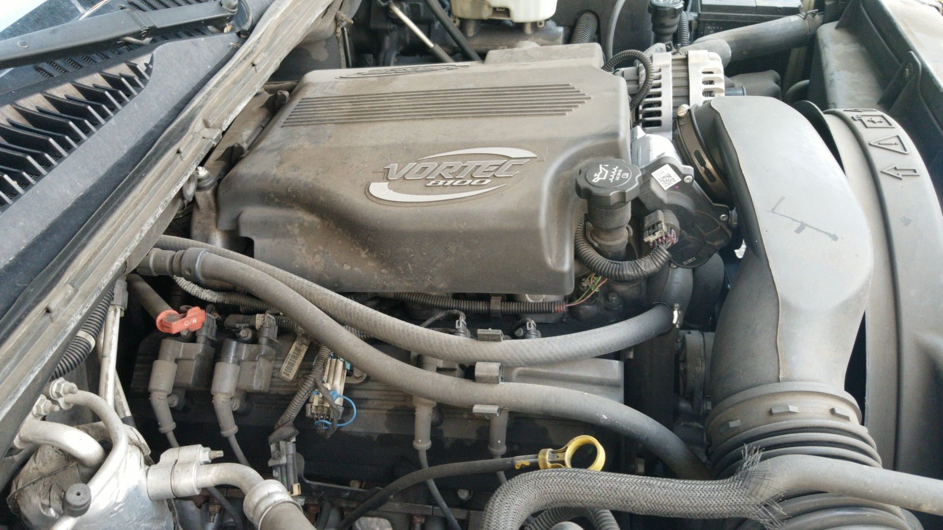 Vortec 8.1L 8100 L18 496CI Big Block with 4L80E 2WD Transmission