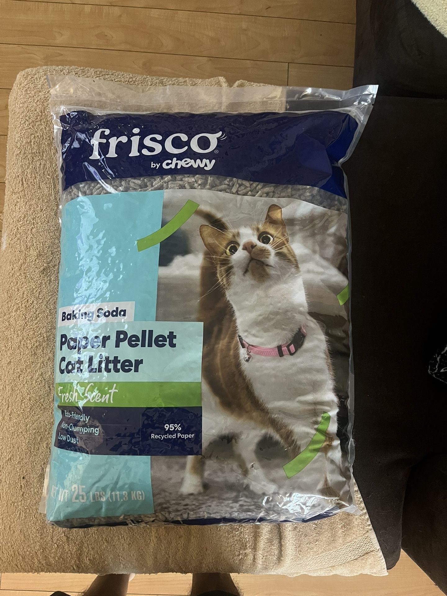 Frisco By Chewy Paper Pallet, Cat Litter