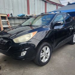 2013 Hyundai Tucson 