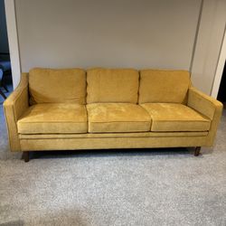 Practically New 3 Seater sofa 