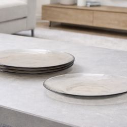 New Salad Plates Set Of 4