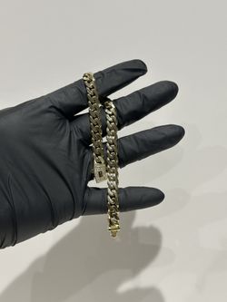 Cuban bracelet ( diamond box lock )
