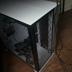 brand new rog xl lian li o11 dynamic case