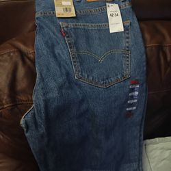Levis