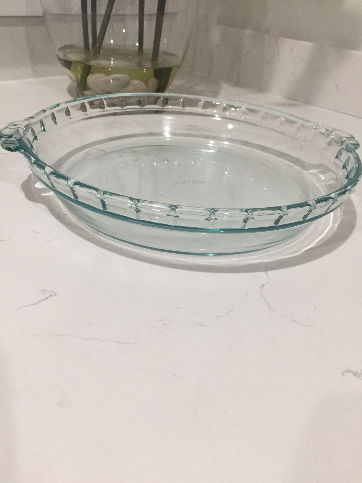 Brand New 10 inch Pyrex pie glass pan dish