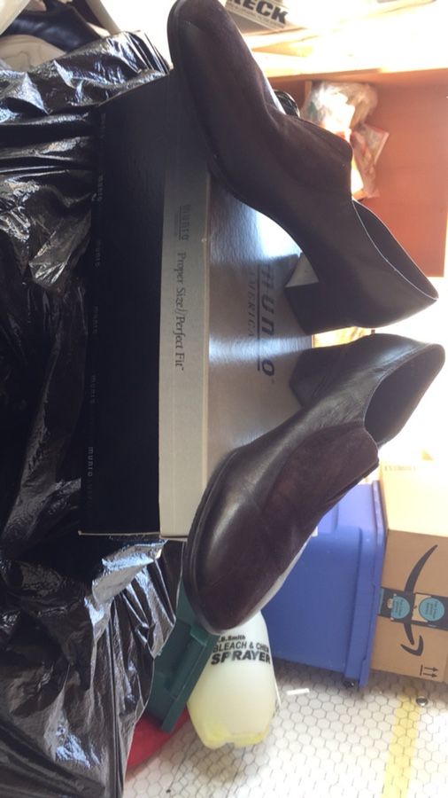 Zapato de caballero antiguo muy buenas condiciones $60 oh mejor oferta...