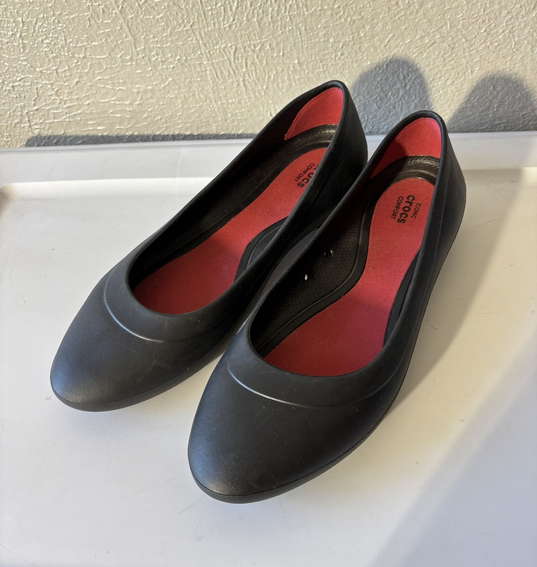 CROCS Flats size 9