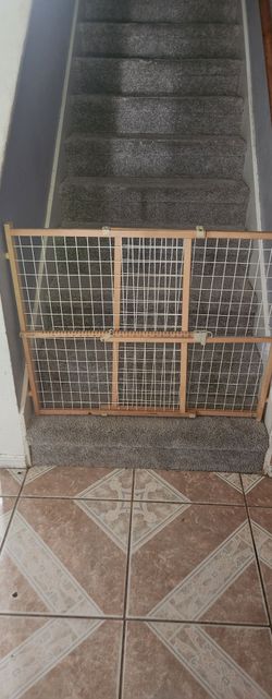 Baby gate