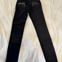 Women’s pants Or Shorts