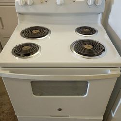 GE Stove 