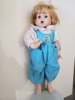Porcelain doll vintage