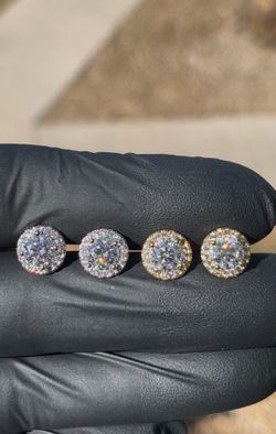 VVS1 Moissanite Round Halo Earrings
