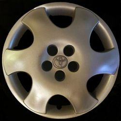 Hubcap 15in Silver Steel Rims Toyota