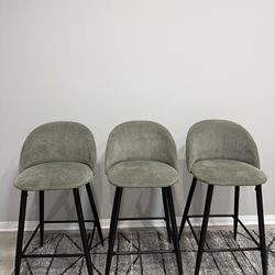 Set of 3 grey barstools
