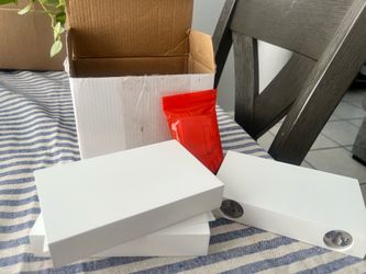 Floating shelves