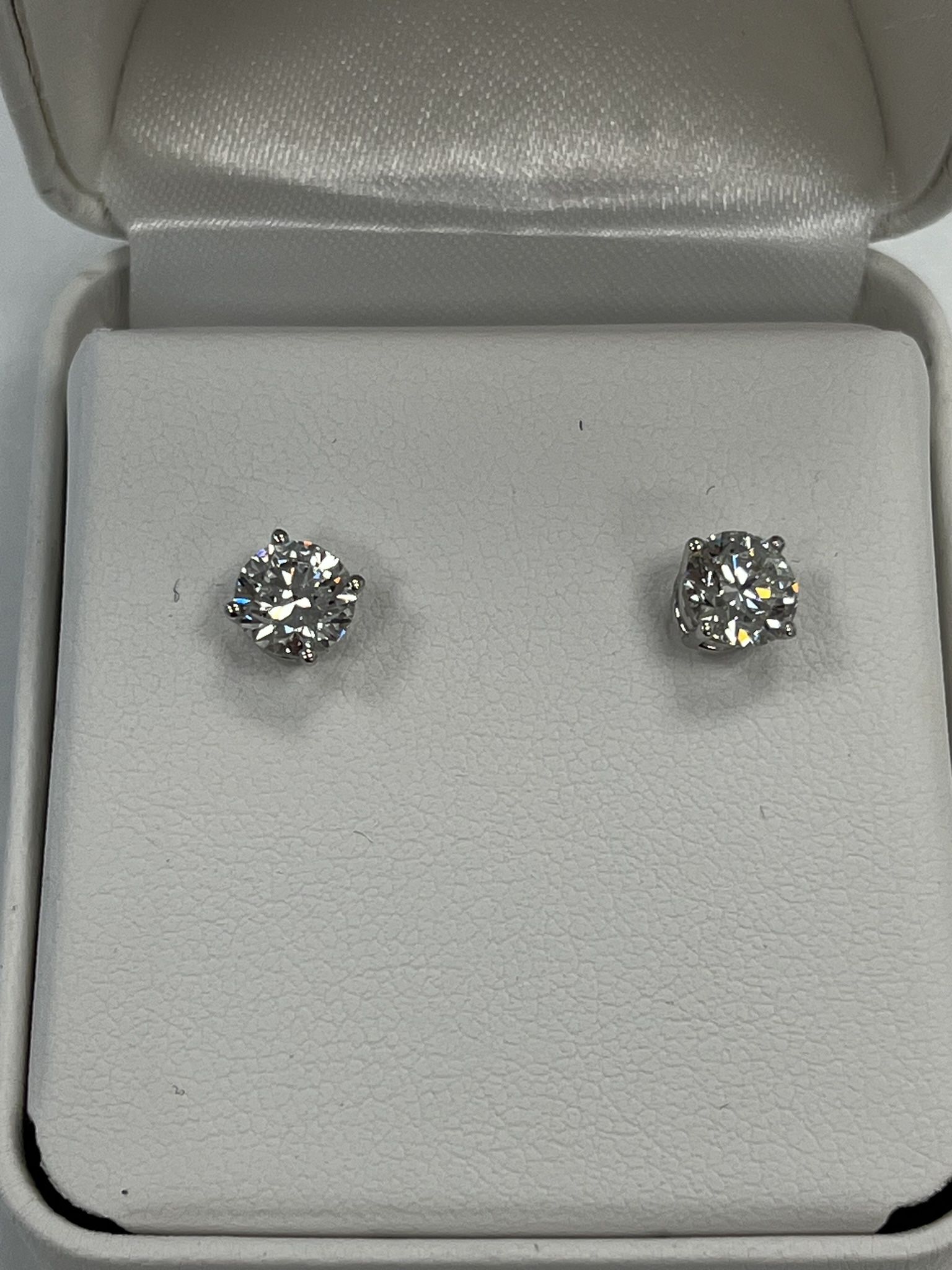 New 14K White Gold Four Prong Round 1ctw Round Brilliant Lab Created Diamond Stud Earrings F-G/VS1-VS2