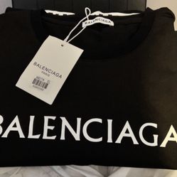 Balenciaga T-shirt for Sale in New York, NY - OfferUp