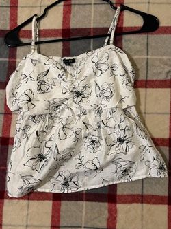 Floral Flowy Cropped Cami Top